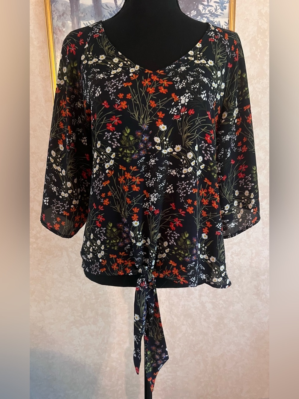 Como Vintage Black Floral Tie-Front Blouse